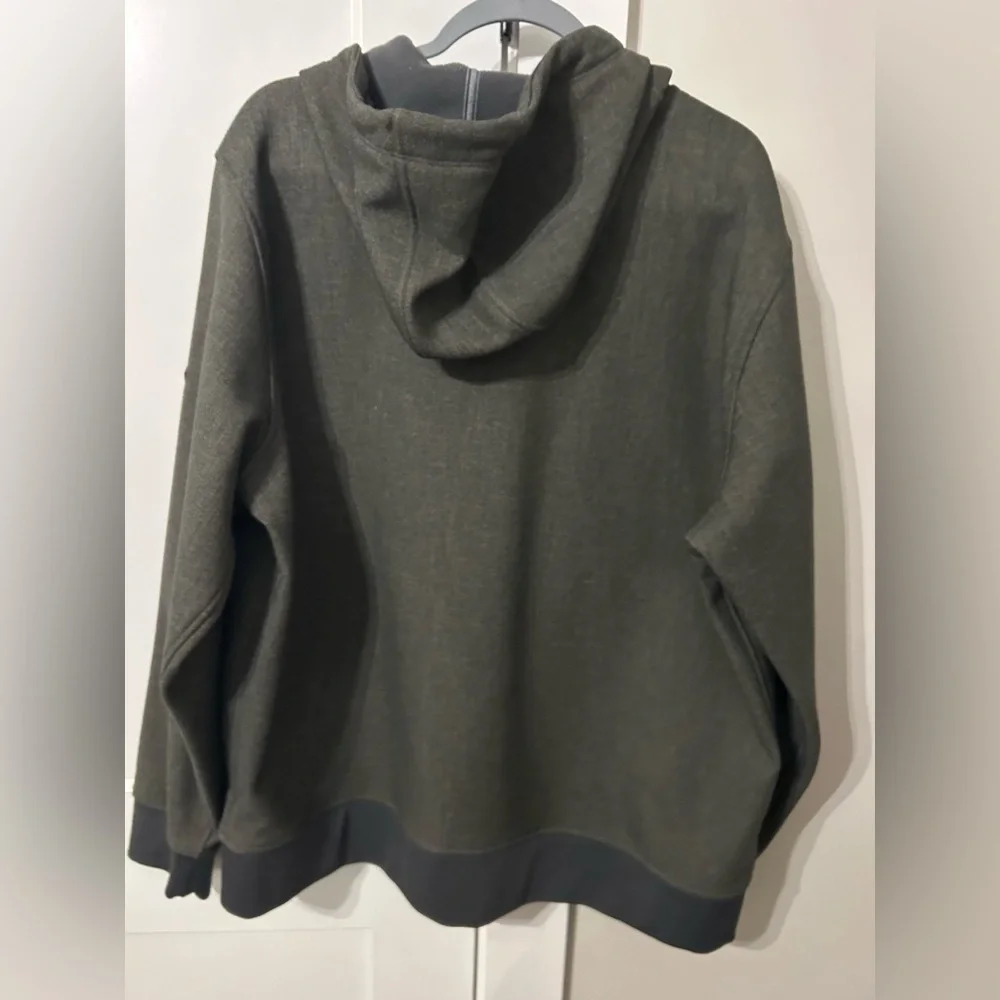 The North Face Men's Dark Green Zip-Up Light Jacket - Picture 4 of 6